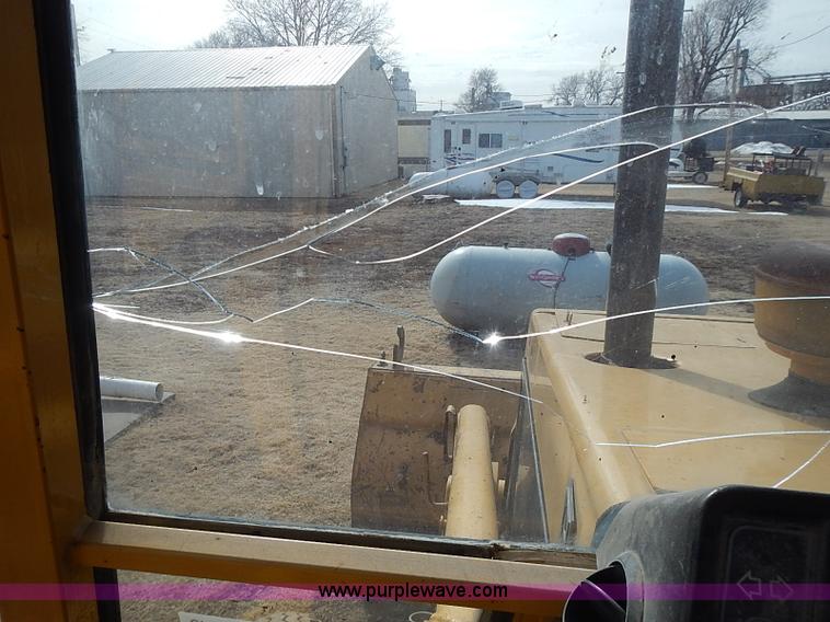 image for item I9385 1987 Caterpillar 426 backhoe