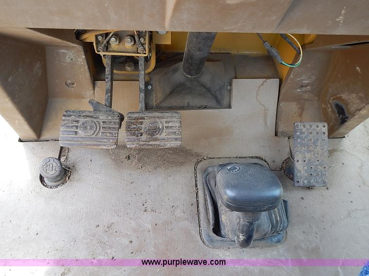 image for item I9385 1987 Caterpillar 426 backhoe