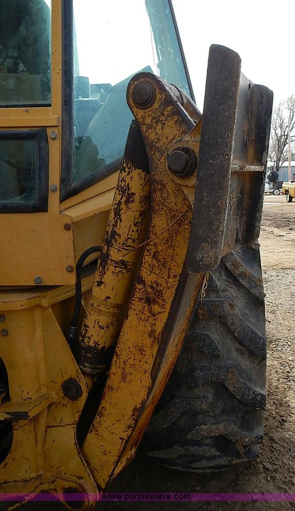 image for item I9385 1987 Caterpillar 426 backhoe