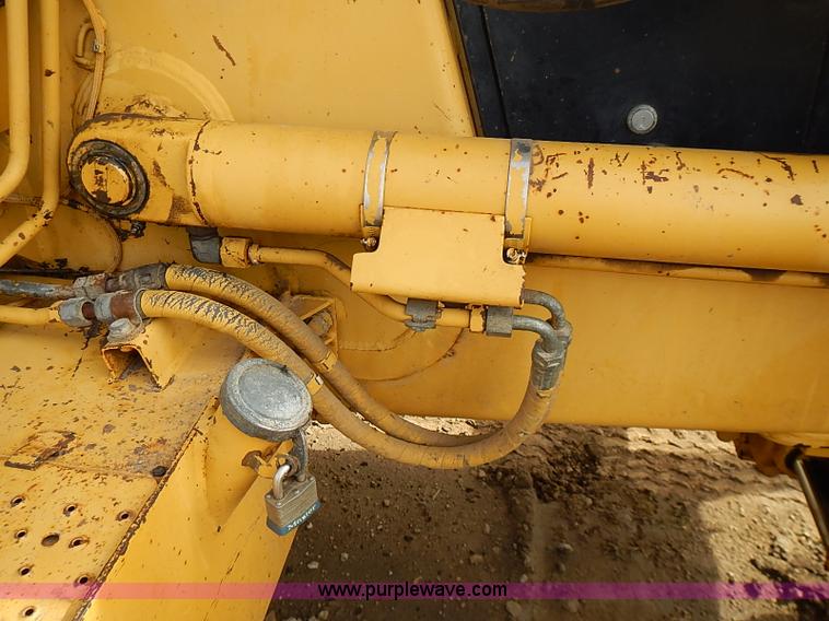 image for item I9385 1987 Caterpillar 426 backhoe