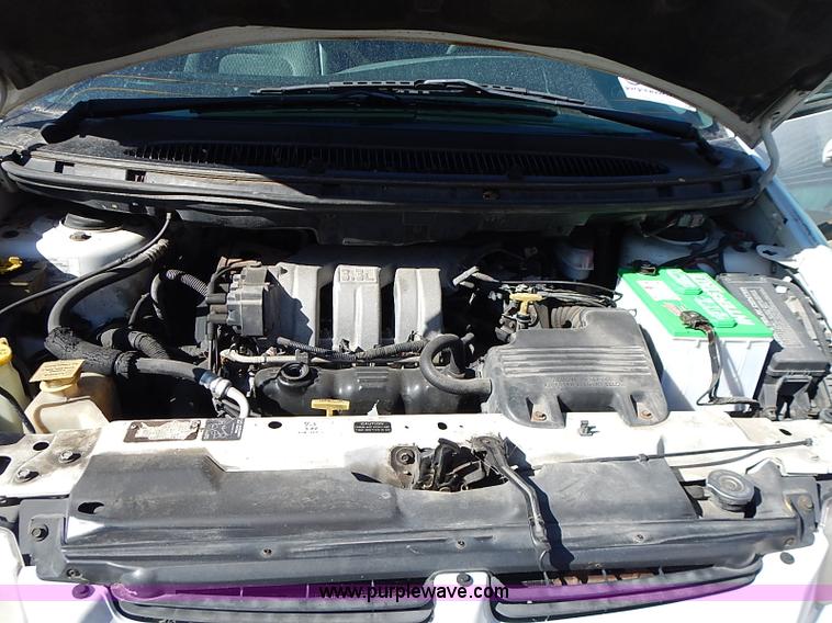 image for item I9392 1999 Dodge Grand Caravan SE van