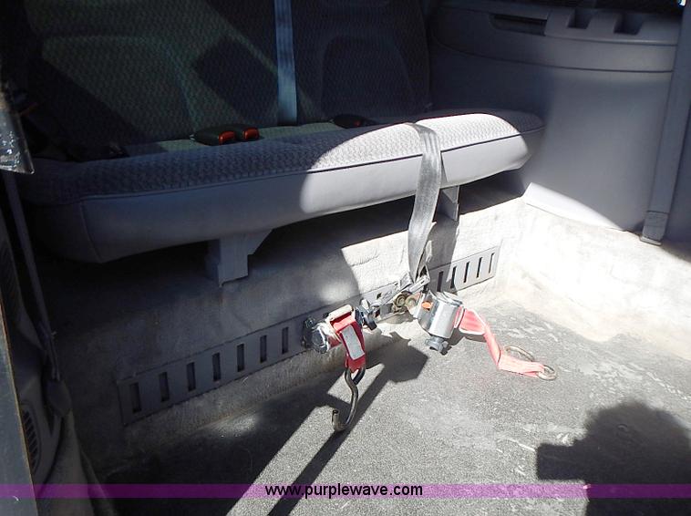 image for item I9392 1999 Dodge Grand Caravan SE van