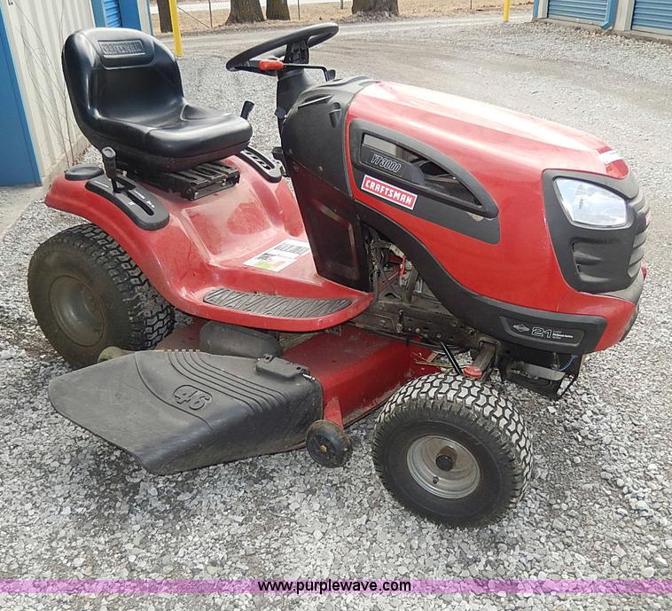 Craftsman YT3000 lawn mower in Atchinson, KS Item AQ9249 sold