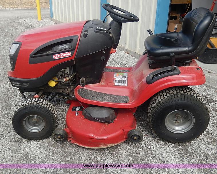 image for item AQ9249 Craftsman YT3000 lawn mower