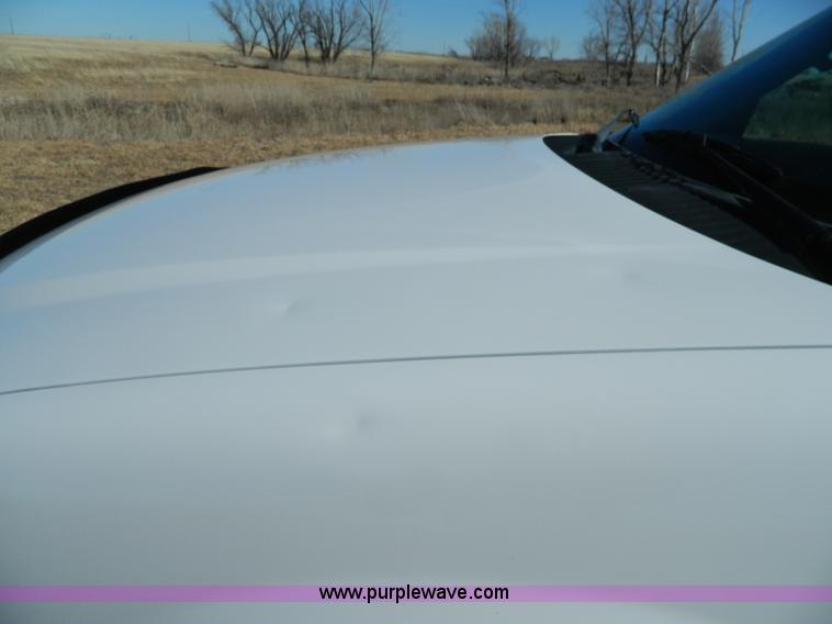 image for item AQ9968 2004 Ford Expedition XLT SUV