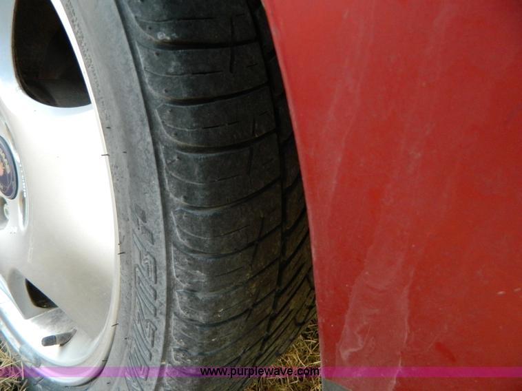 image for item AQ9977 1997 Saab 900 SE