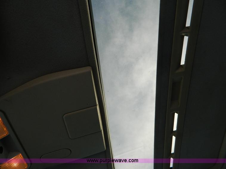 image for item AQ9977 1997 Saab 900 SE