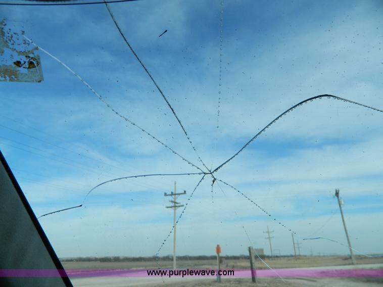 image for item AQ9977 1997 Saab 900 SE