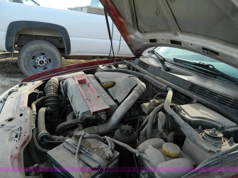 image for item AQ9977 1997 Saab 900 SE