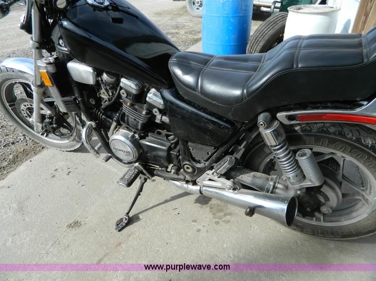 image for item AQ9978 1982 Honda motorcycle