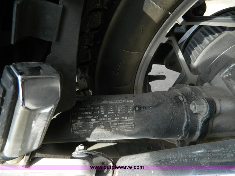 image for item AQ9978 1982 Honda motorcycle