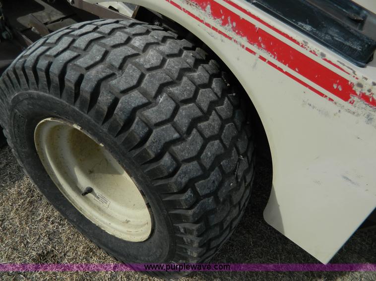 image for item AQ9979 Grasshopper 928 ZTR lawn mower