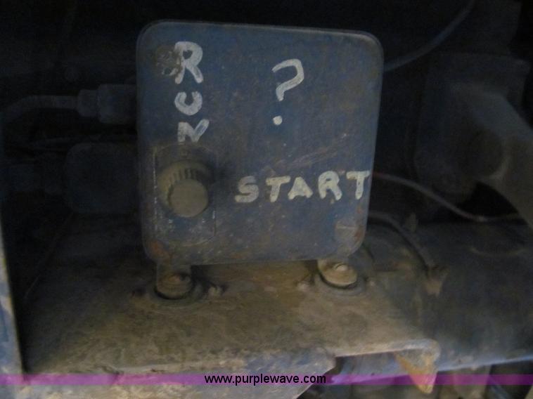 image for item AY9871 Worthington air compressor