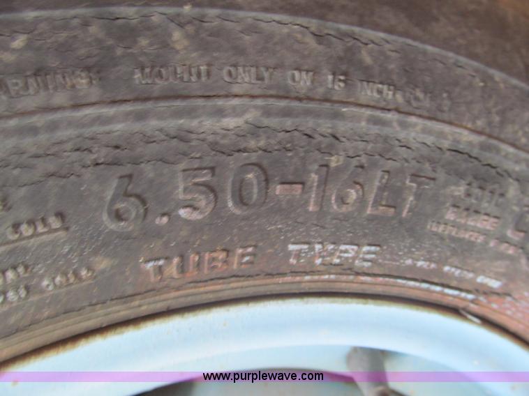 image for item AY9871 Worthington air compressor