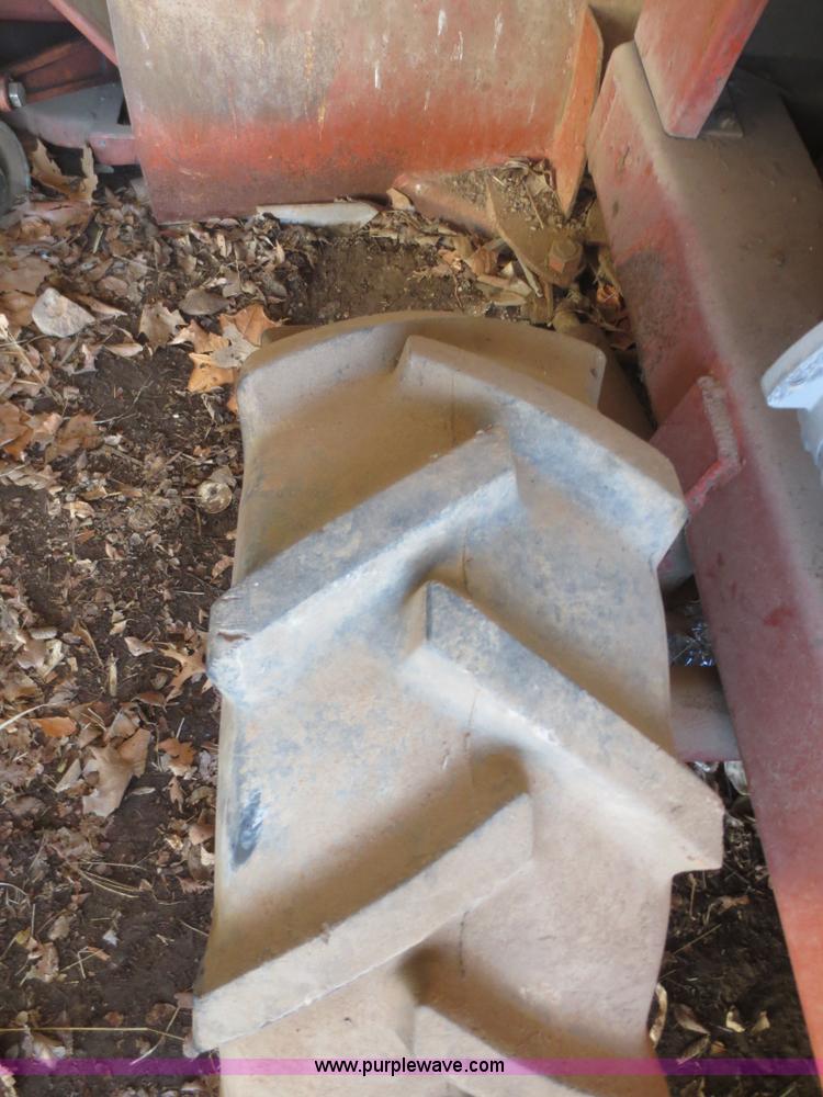 image for item F6827 Ditch Witch J20 trencher