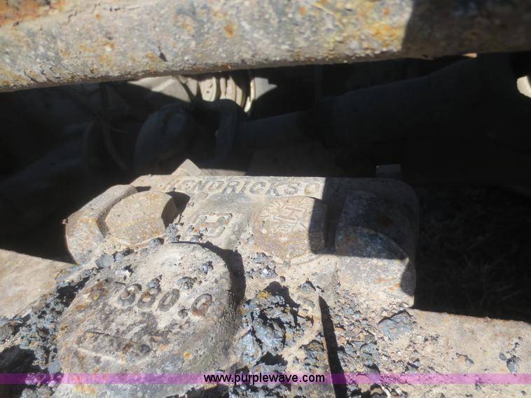 image for item F6829 2000 Sterling L9500 cab and chassis