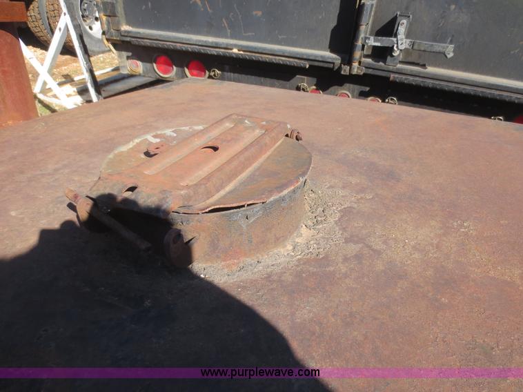 image for item F6830 86"L x 4'W x 27"H grease tank