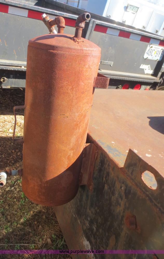 image for item F6830 86"L x 4'W x 27"H grease tank