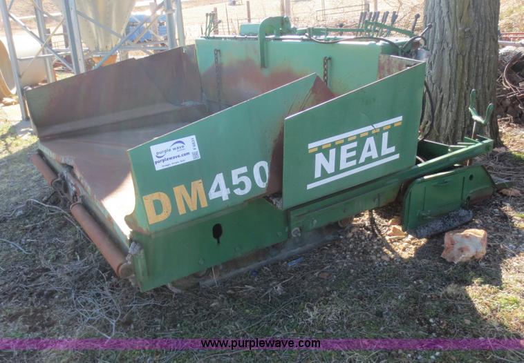 image for item F6831 Neal DM450 paver