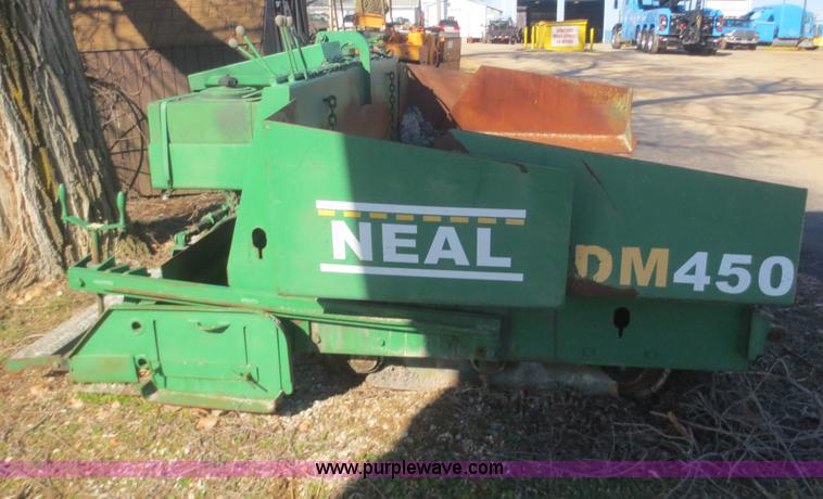 image for item F6831 Neal DM450 paver