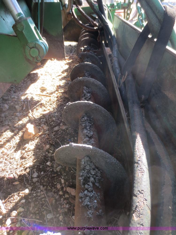 image for item F6831 Neal DM450 paver