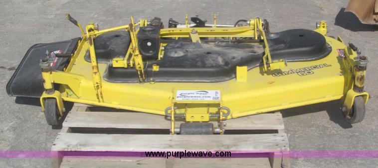 image for item F7281 John Deere 4000 commercial mid-mount belly mower deck