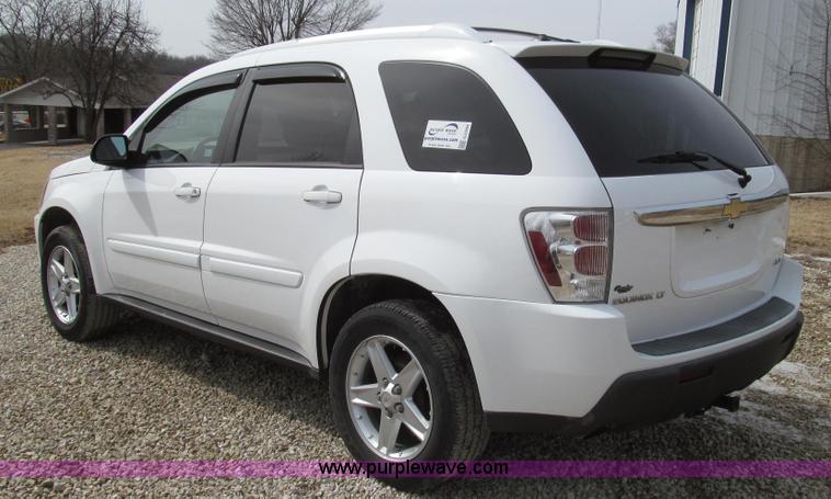image for item G2304 2005 Chevrolet Equinox LT SUV