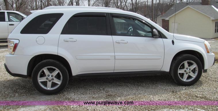 image for item G2304 2005 Chevrolet Equinox LT SUV