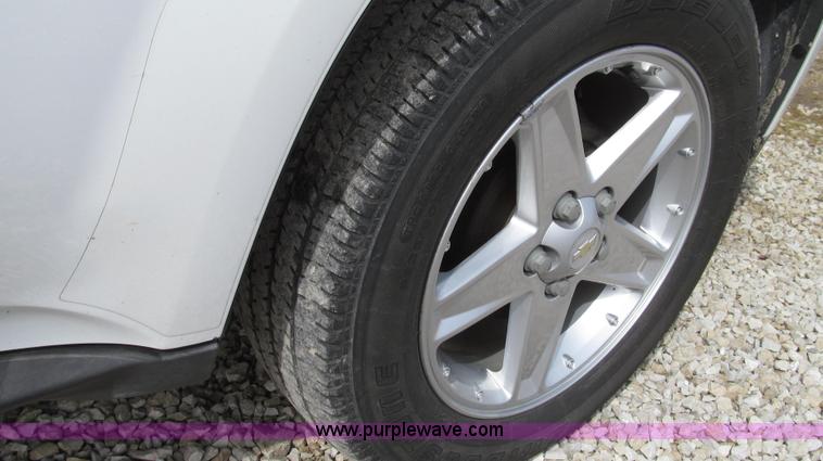 image for item G2304 2005 Chevrolet Equinox LT SUV