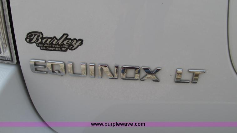 image for item G2304 2005 Chevrolet Equinox LT SUV