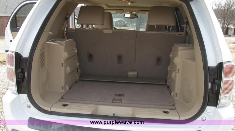 image for item G2304 2005 Chevrolet Equinox LT SUV
