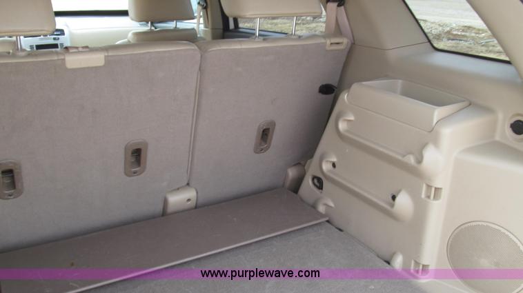 image for item G2304 2005 Chevrolet Equinox LT SUV