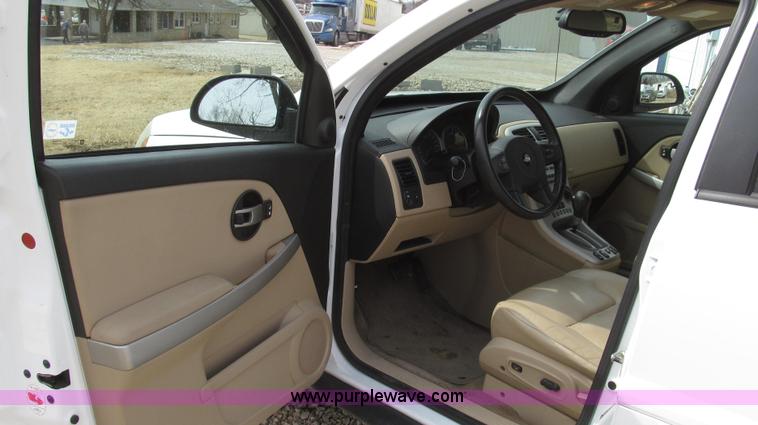 image for item G2304 2005 Chevrolet Equinox LT SUV