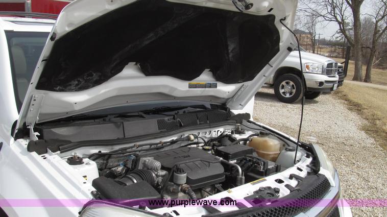 image for item G2304 2005 Chevrolet Equinox LT SUV