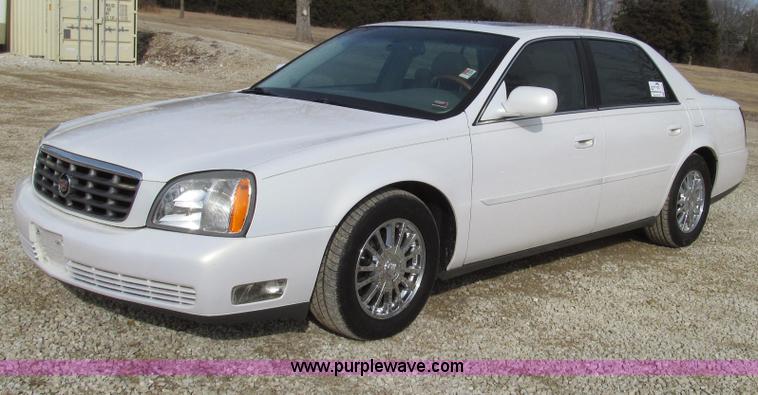 image for item G2305 2004 Cadillac DeVille DHS