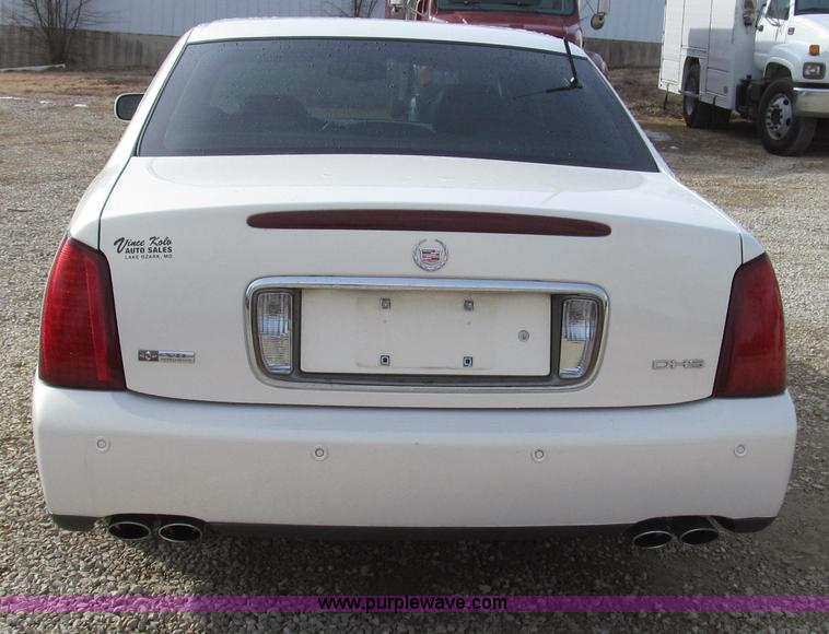 image for item G2305 2004 Cadillac DeVille DHS