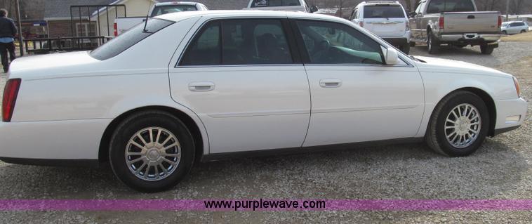 image for item G2305 2004 Cadillac DeVille DHS