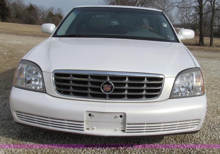image for item G2305 2004 Cadillac DeVille DHS