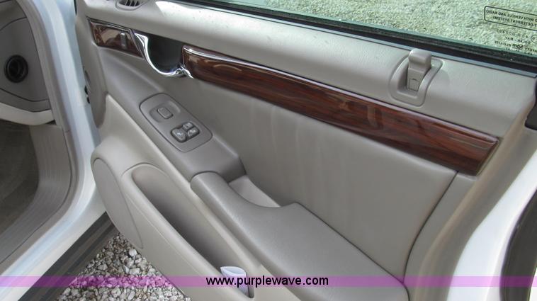 image for item G2305 2004 Cadillac DeVille DHS