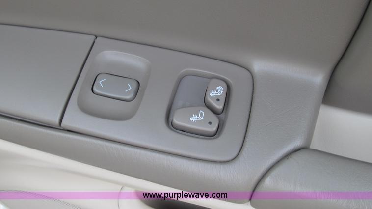 image for item G2305 2004 Cadillac DeVille DHS