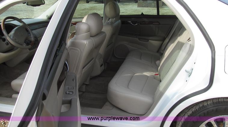 image for item G2305 2004 Cadillac DeVille DHS