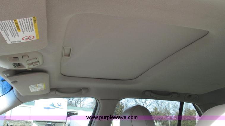 image for item G2305 2004 Cadillac DeVille DHS