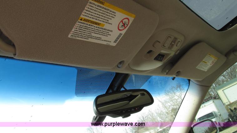 image for item G2305 2004 Cadillac DeVille DHS