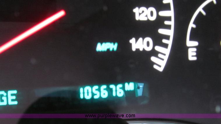 image for item G2305 2004 Cadillac DeVille DHS