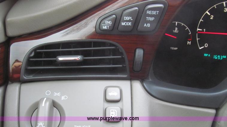 image for item G2305 2004 Cadillac DeVille DHS