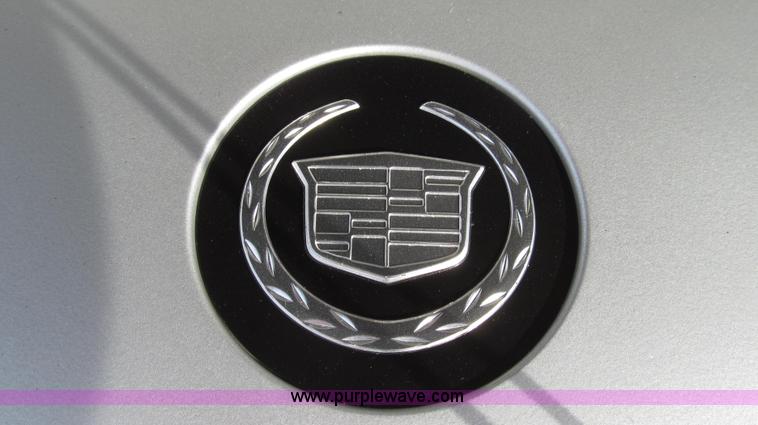 image for item G2305 2004 Cadillac DeVille DHS