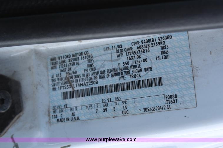 image for item H1460 2004 Ford E350 Super Duty Extended service van