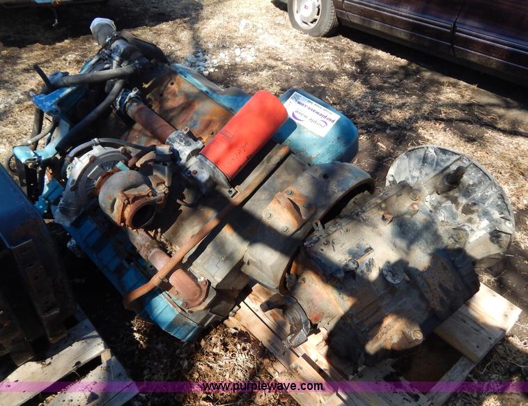 image for item I1111 International DT466 diesel engine