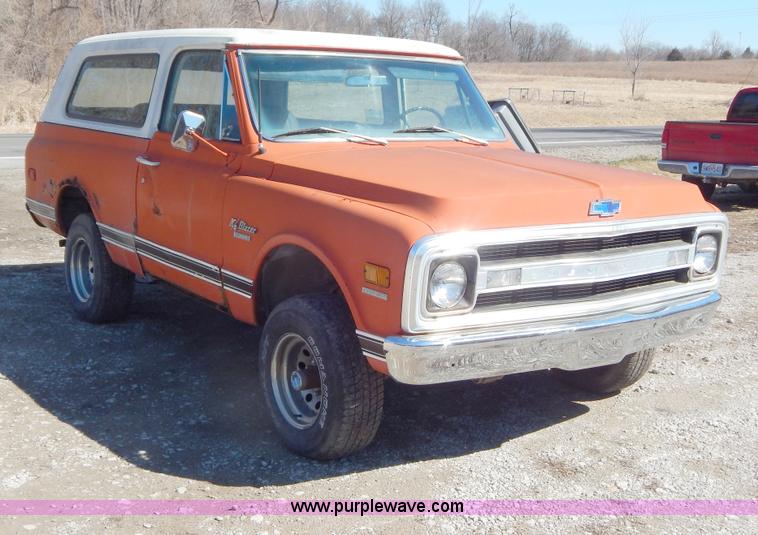 image for item I1118 1970 Chevrolet K5 Blazer SUV