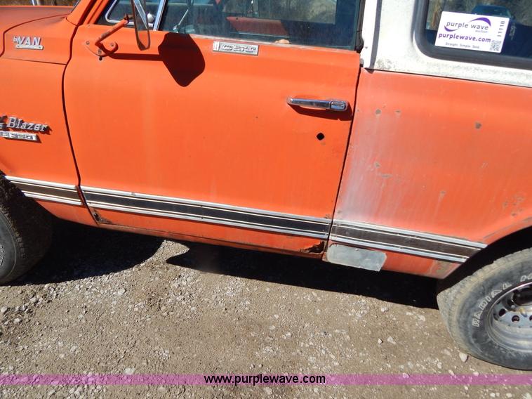 image for item I1118 1970 Chevrolet K5 Blazer SUV